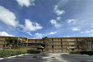 9370 SW 8th St, Boca Raton, FL 33428 - Photo 13