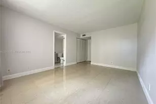 9370 SW 8th St, Boca Raton, FL 33428 - Photo 3