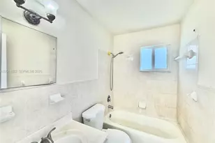 2401 NW 82nd St, Miami, FL 33147 - Photo 11