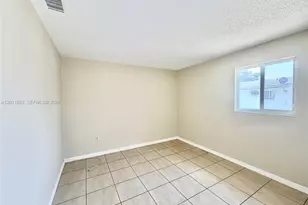 2401 NW 82nd St, Miami, FL 33147 - Photo 7