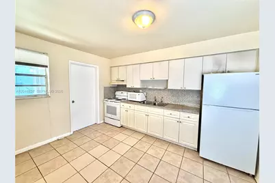 1970 NW 104th St #1970, Miami, FL 33147 - Photo 5