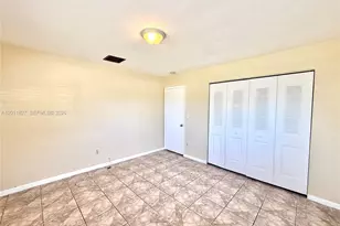 1970 NW 104th St, Miami, FL 33147 - Photo 9