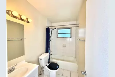 1970 NW 104th St #1970, Miami, FL 33147 - Photo 13