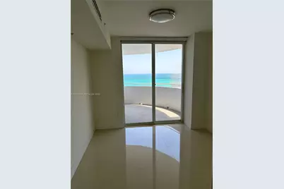6301 Collins Ave #2203, Miami Beach, FL 33141 - Photo 15