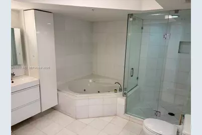 6301 Collins Ave #2203, Miami Beach, FL 33141 - Photo 11