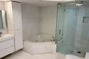 6301 Collins Ave, Miami Beach, FL 33141 - Photo 11