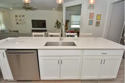 12262 SW Roma Cir, Port Saint Lucie, FL 34987 - Photo 7