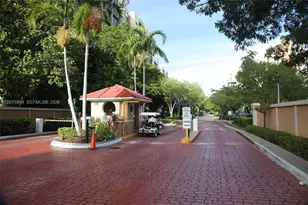 17011 N Bay Rd, Sunny Isles Beach, FL 33160 - Photo 3