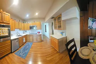 831 Wren Ave, Miami Springs, FL 33166 - Photo 11