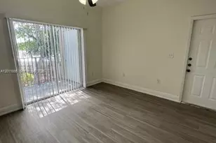 2391 NW 96th Terrace, Pembroke Pines, FL 33024 - Photo 11