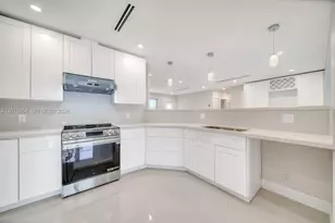 15730 SW 87th Ct, Palmetto Bay, FL 33157 - Photo 13