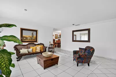 3024 SW 98th Ct, Miami, FL 33165 - Photo 9