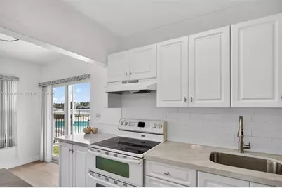 615 S Riverside Dr #5, Pompano Beach, FL 33062 - Photo 15