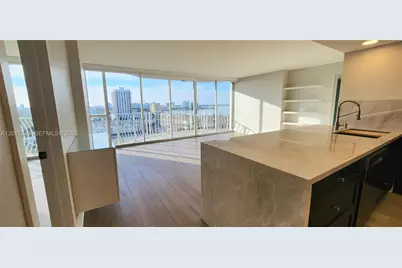 7601 E Treasure Dr #1411, North Bay Village, FL 33141 - Photo 3