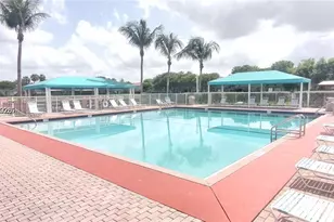 1528 SE 24th Ct, Homestead, FL 33035 - Photo 17