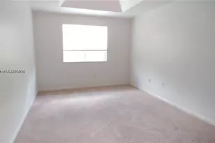 1528 SE 24th Ct, Homestead, FL 33035 - Photo 9