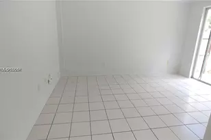 1528 SE 24th Ct, Homestead, FL 33035 - Photo 7