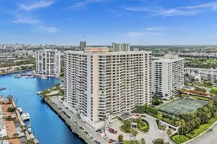 2500 Parkview Dr, Hallandale Beach, FL 33009 - Photo 47