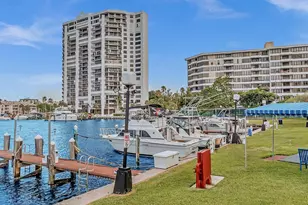 2500 Parkview Dr, Hallandale Beach, FL 33009 - Photo 35