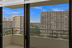 2500 Parkview Dr, Hallandale Beach, FL 33009 - Photo 13