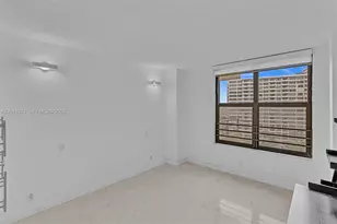2500 Parkview Dr, Hallandale Beach, FL 33009 - Photo 21