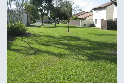 8853 SW 112 Pl, Miami, FL 33176 - Photo 13