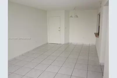 8201 NW 8th St #1-414, Miami, FL 33126 - Photo 3