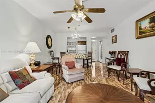 2831 E Sunrise Lakes Dr, Sunrise, FL 33322 - Photo 15