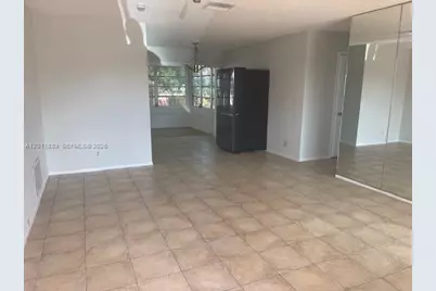 4501 Mainland Dr, Tamarac, FL 33319 - Photo 7