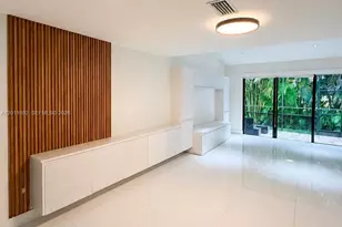 9871 NW 52nd Ln, Doral, FL 33178 - Photo 3