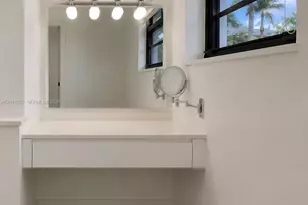 9871 NW 52nd Ln, Doral, FL 33178 - Photo 11
