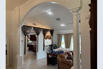 933 Sawgrass St, Clewiston, FL 33440 - Photo 15