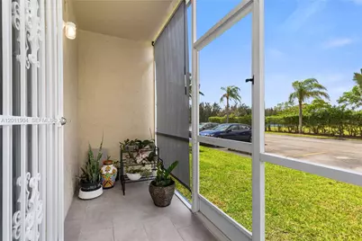 21133 SW 85th Ave #103, Cutler Bay, FL 33189 - Photo 13