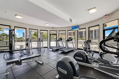 20515 E Country Club Dr #1146, Aventura, FL 33180 - Photo 21