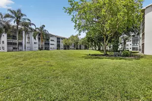 800 SW 137th Ave, Pembroke Pines, FL 33027 - Photo 27