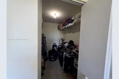 8180 Geneva Ct #322, Doral, FL 33166 - Photo 17