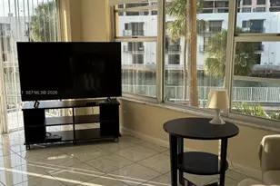 11111 Biscayne Blvd, Miami, FL 33181 - Photo 13