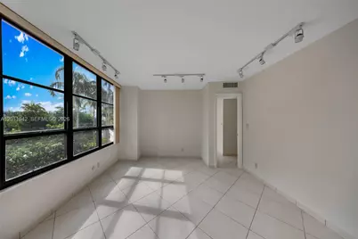 600 Three Islands Blvd #212, Hallandale Beach, FL 33009 - Photo 15