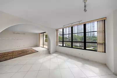 600 Three Islands Blvd #212, Hallandale Beach, FL 33009 - Photo 13