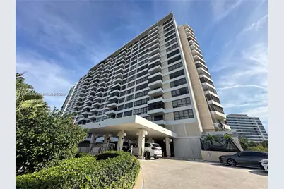600 Three Islands Blvd #212, Hallandale Beach, FL 33009 - Photo 5