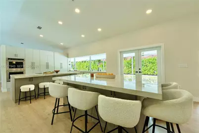 10461 SW 121st St, Miami, FL 33176 - Photo 17