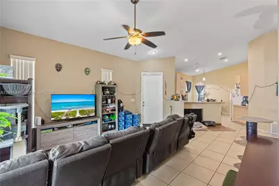3788 NE 11th St, Homestead, FL 33033 - Photo 7