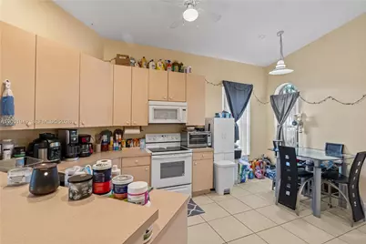3788 NE 11th St, Homestead, FL 33033 - Photo 11