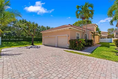 3788 NE 11th St, Homestead, FL 33033 - Photo 1