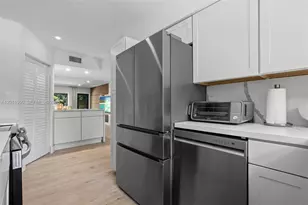 1687 NE 142nd St, North Miami, FL 33181 - Photo 19