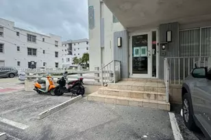 3700 Collins Ave, Miami Beach, FL 33140 - Photo 1