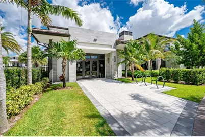 8001 NW 41st St #F-405, Doral, FL 33166 - Photo 11