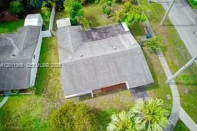 11500 NW 39th St, Sunrise, FL 33323 - Photo 3