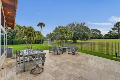 3222 Beechberry Cir, Davie, FL 33328 - Photo 73