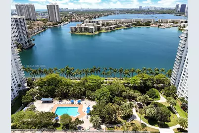 2801 NE 183rd St #912W, Aventura, FL 33160 - Photo 13